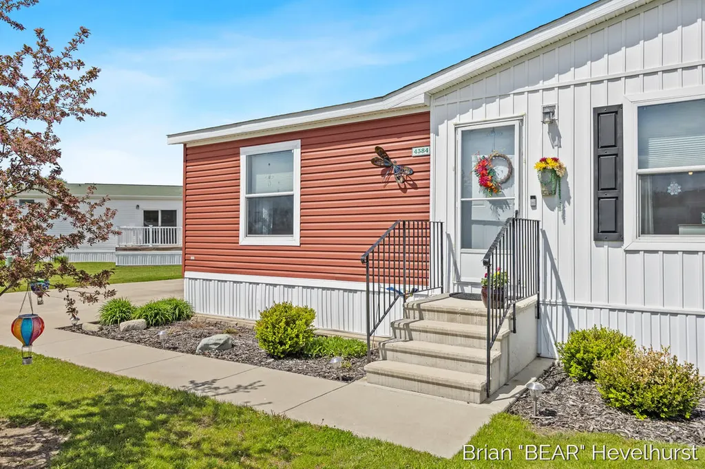 4384 Twilight Way Allendale Charter Township MI 49401