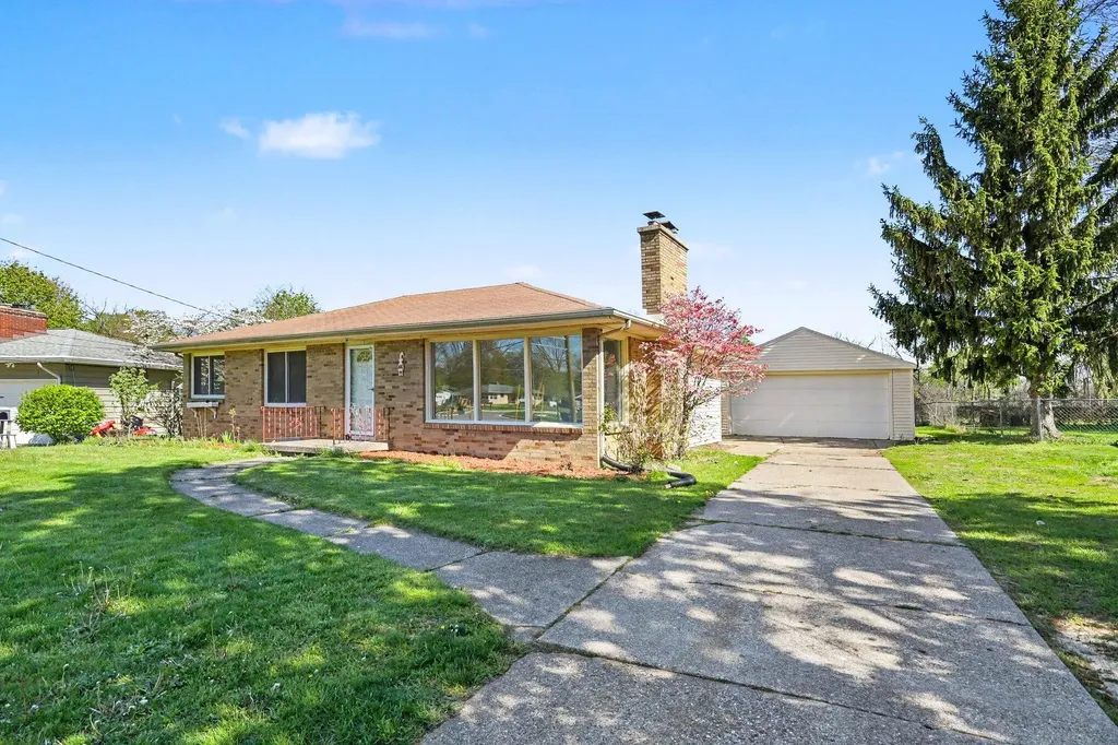 1411 Meadowlane Drive SE Kentwood City MI 49508