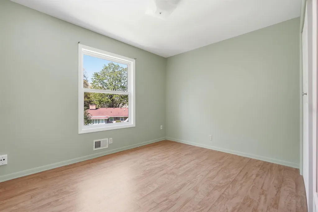 2143 Osceola Drive SE Grand Rapids City MI 49506