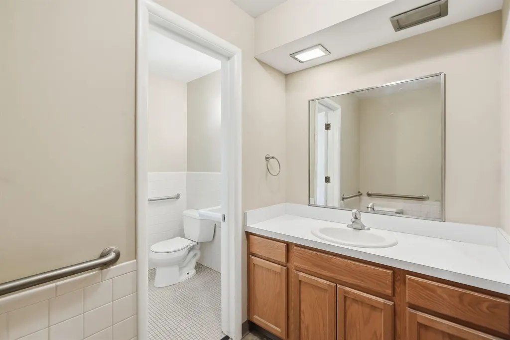 2143 Osceola Drive SE Grand Rapids City MI 49506