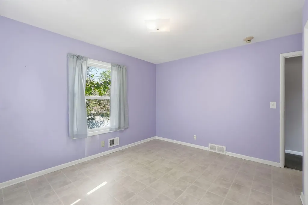 2143 Osceola Drive SE Grand Rapids City MI 49506