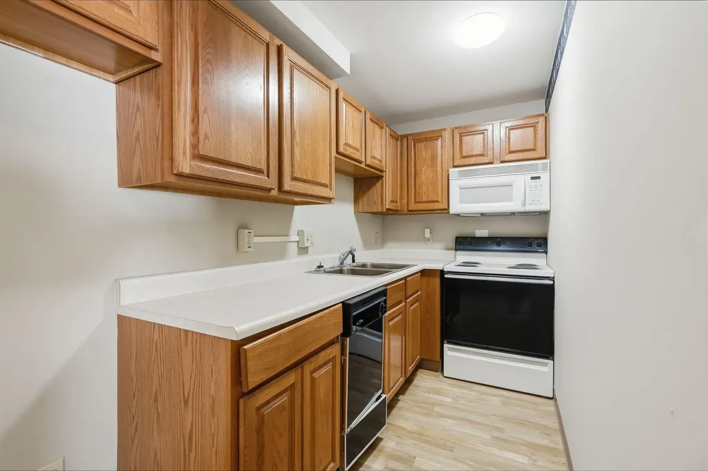 2143 Osceola Drive SE Grand Rapids City MI 49506
