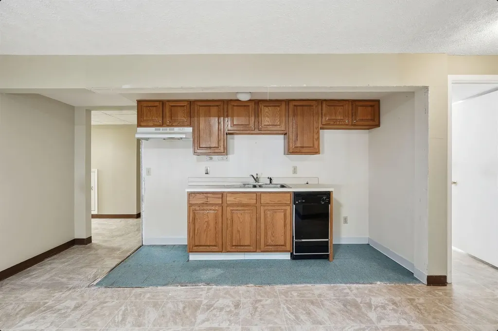 2143 Osceola Drive SE Grand Rapids City MI 49506