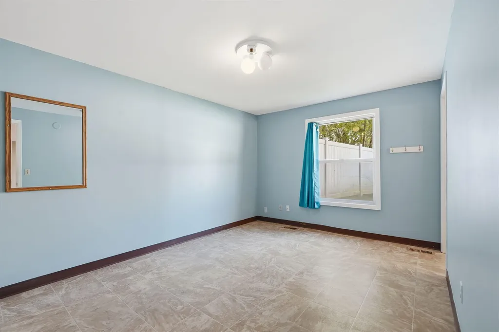 2143 Osceola Drive SE Grand Rapids City MI 49506