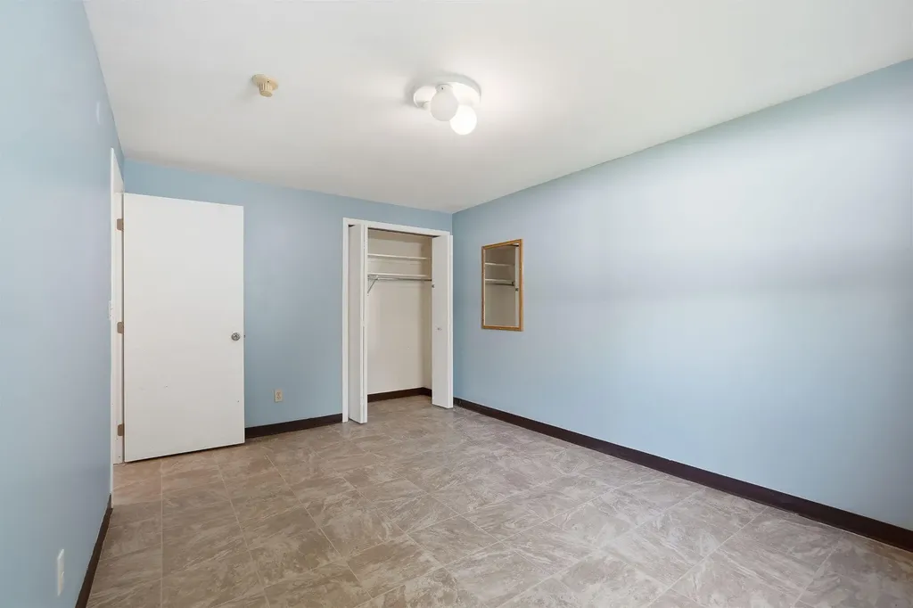 2143 Osceola Drive SE Grand Rapids City MI 49506