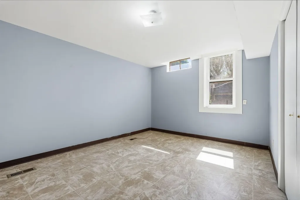2143 Osceola Drive SE Grand Rapids City MI 49506