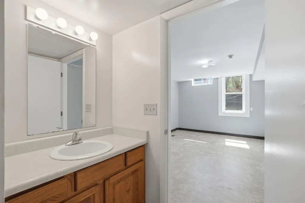 2143 Osceola Drive SE Grand Rapids City MI 49506