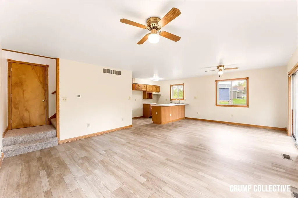 9129 Lakeside Drive Fulton Township MI 48871
