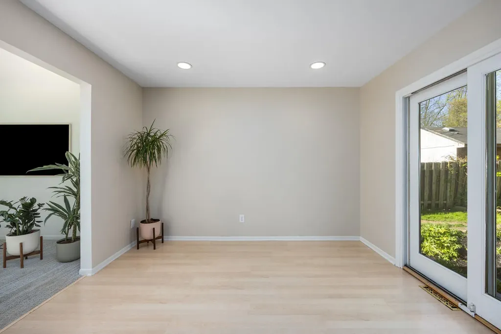 1865 Ridgemoor Drive SE Grand Rapids City MI 49506