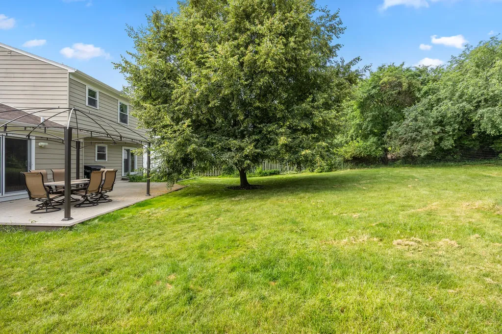 1865 Ridgemoor Drive SE Grand Rapids City MI 49506