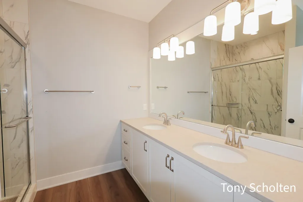 5139 Blendon Mdw Circle Blendon Township MI 49426
