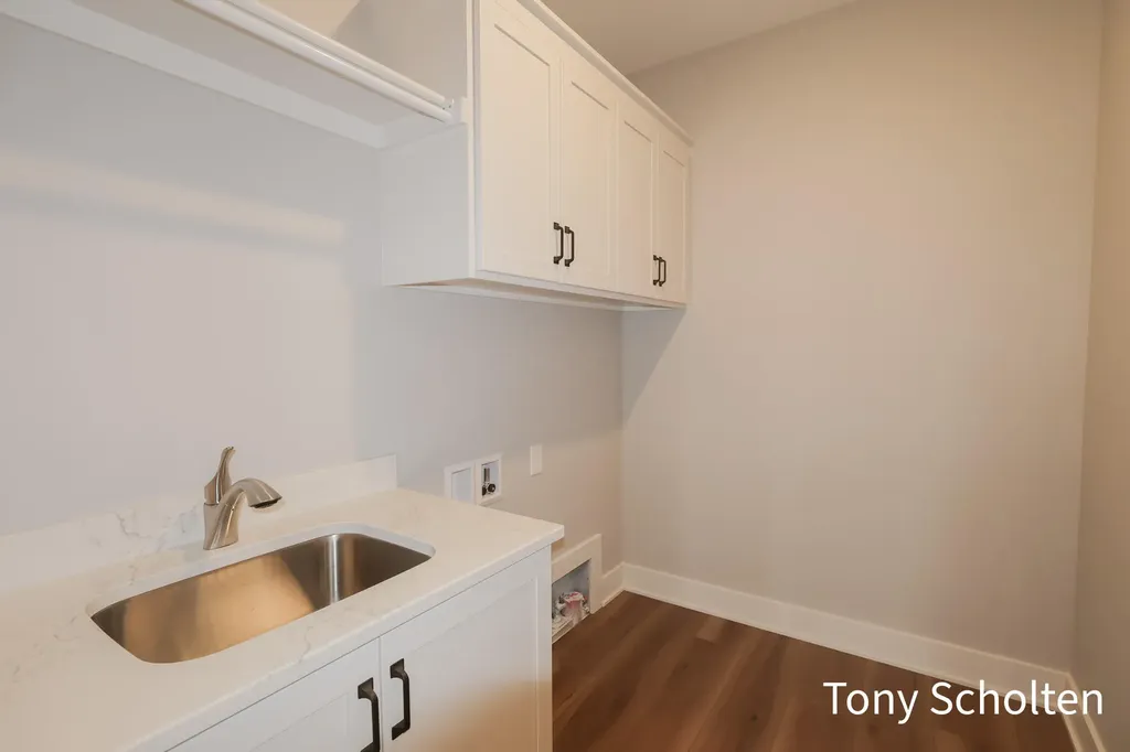 5139 Blendon Mdw Circle Blendon Township MI 49426