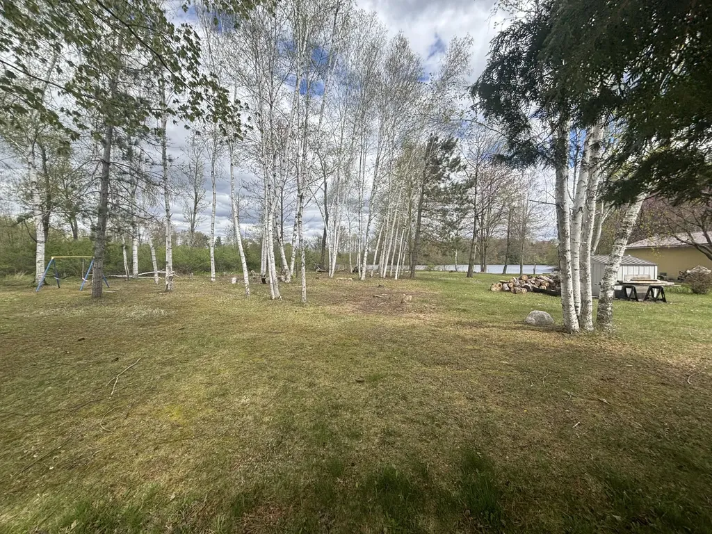 191 Haddix Boulevard Unknown City MI 49305