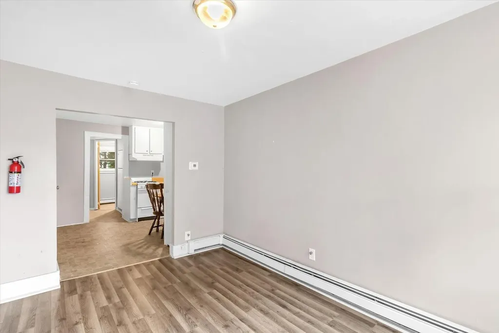 809-807 W Cedar Street Kalamazoo City MI 49007
