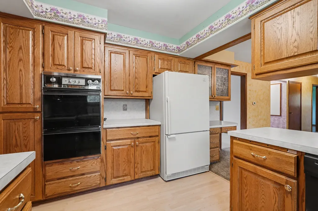 2120 Leffingwell Avenue NE Grand Rapids Charter Township MI 49525