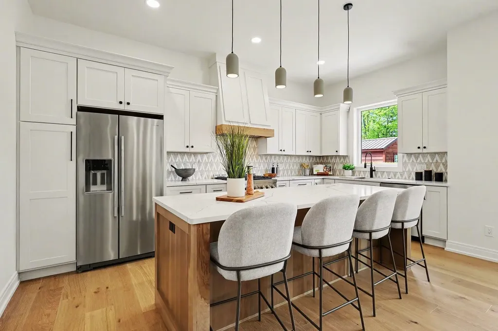 2329 Elinor Lane SE East Grand Rapids City MI 49506