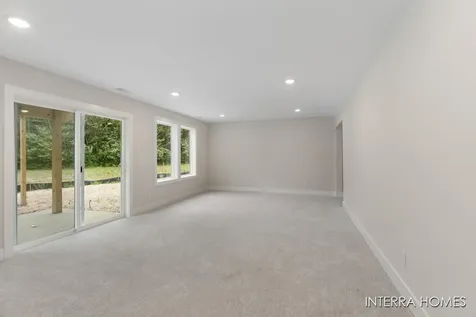 1839 Lowe Drive Fruitport Charter Township MI 49456