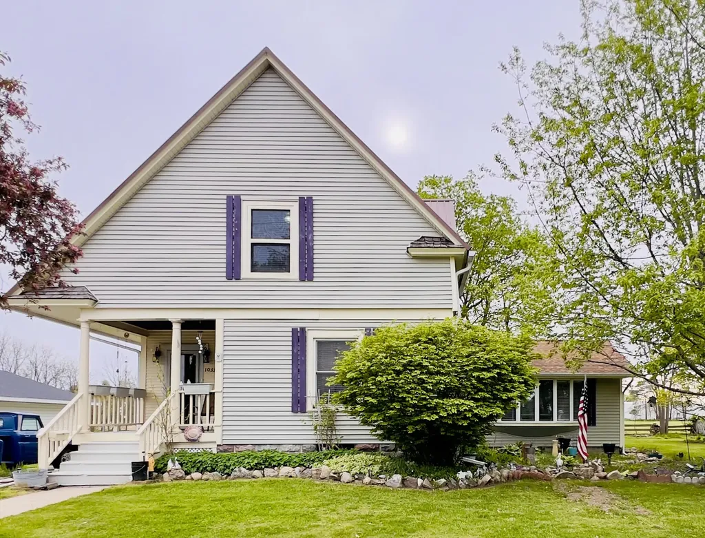 1033 Washington Boulevard Lake Odessa Village MI 48849