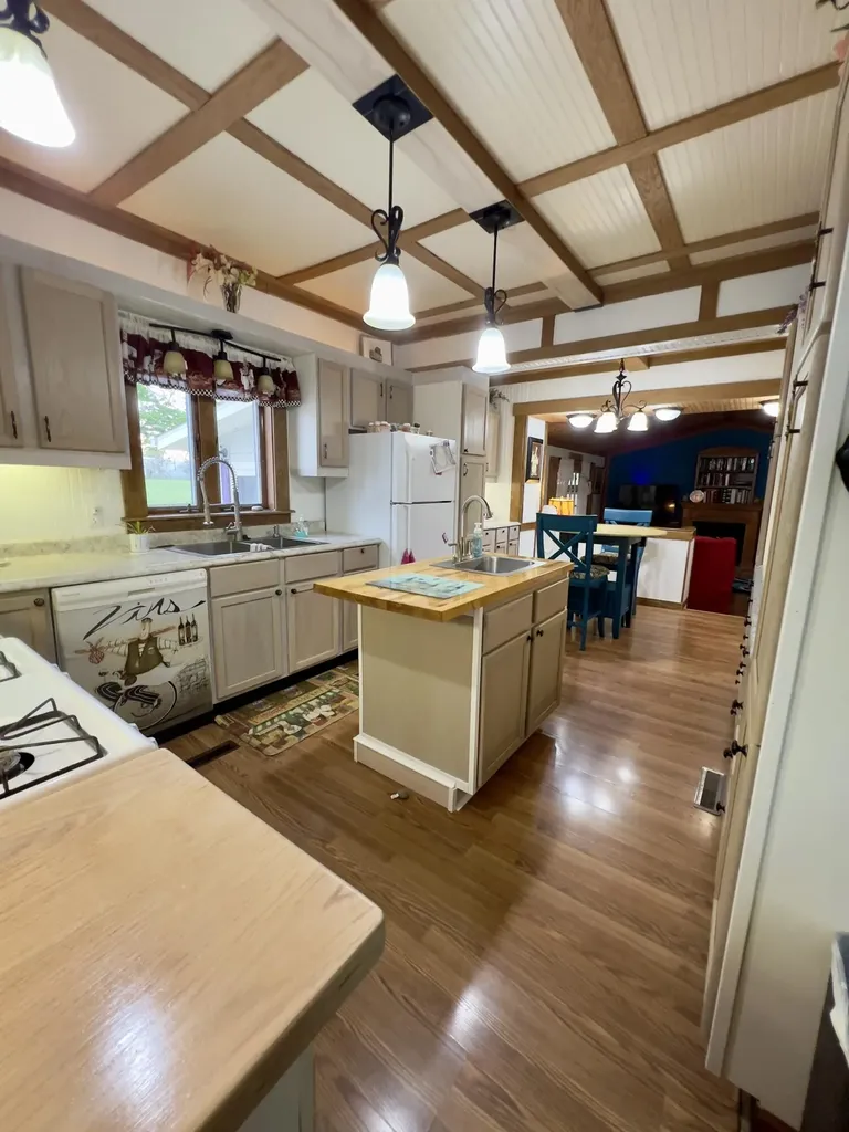 1033 Washington Boulevard Lake Odessa Village MI 48849