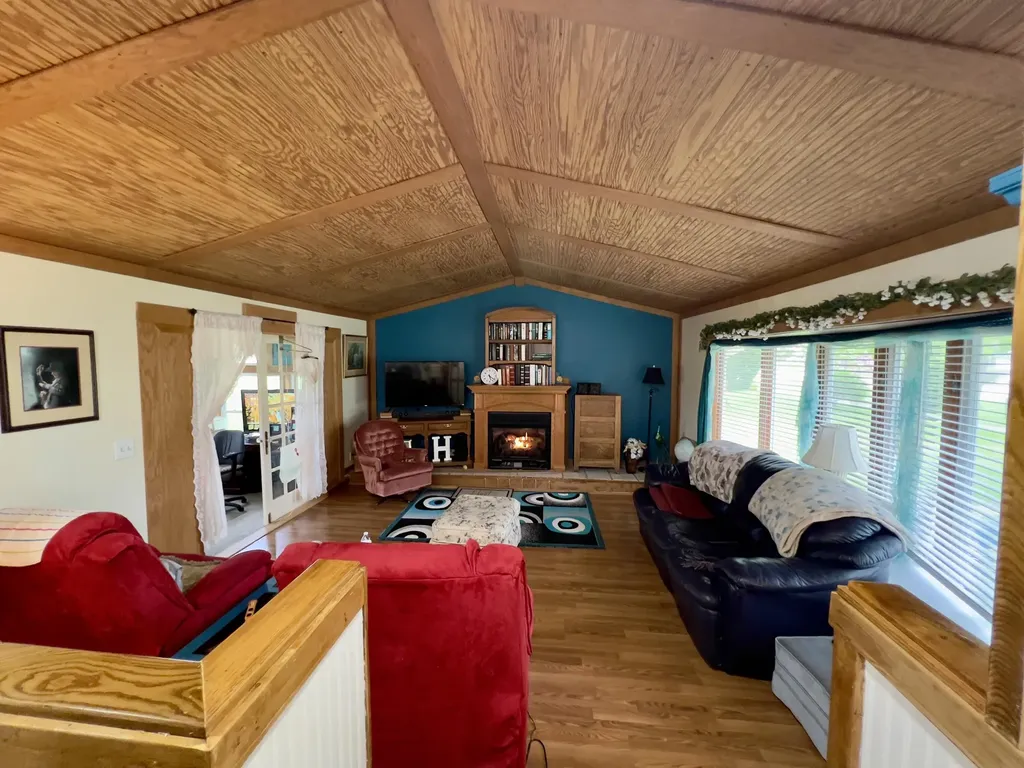 1033 Washington Boulevard Lake Odessa Village MI 48849
