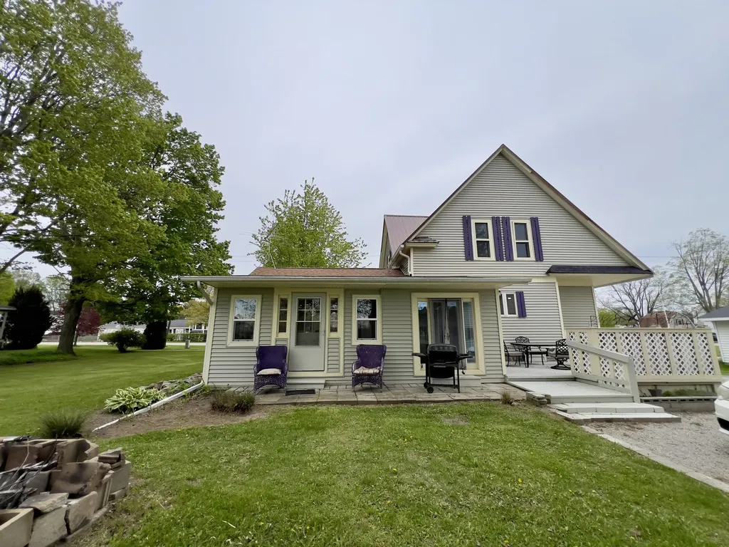 1033 Washington Boulevard Lake Odessa Village MI 48849