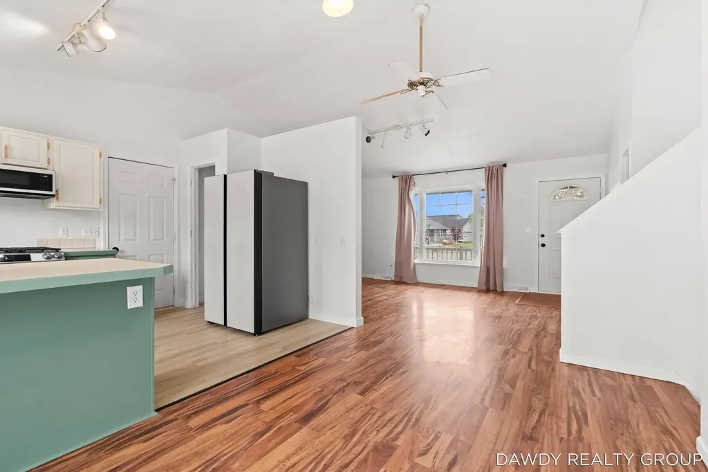 6274 Derek Drive Georgetown Charter Township MI 49426