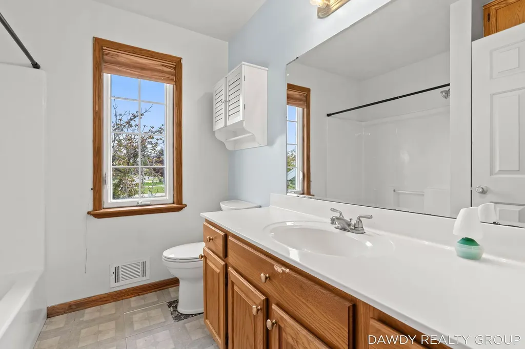 6274 Derek Drive Georgetown Charter Township MI 49426