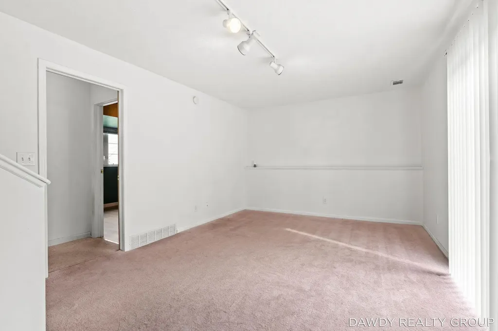 6274 Derek Drive Georgetown Charter Township MI 49426