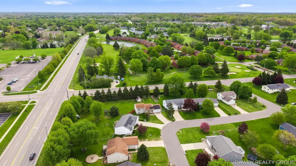 6274 Derek Drive Georgetown Charter Township MI 49426
