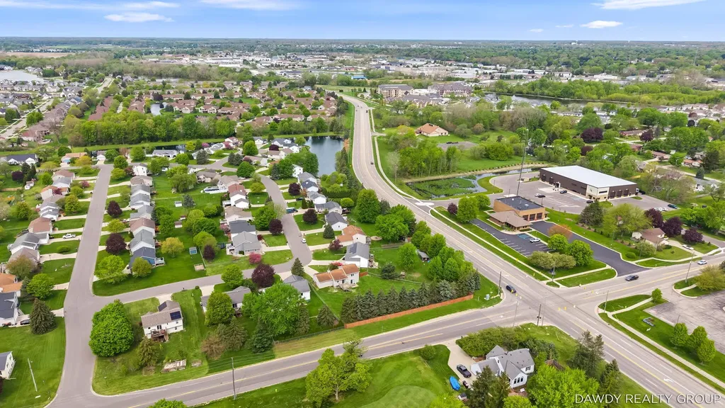 6274 Derek Drive Georgetown Charter Township MI 49426