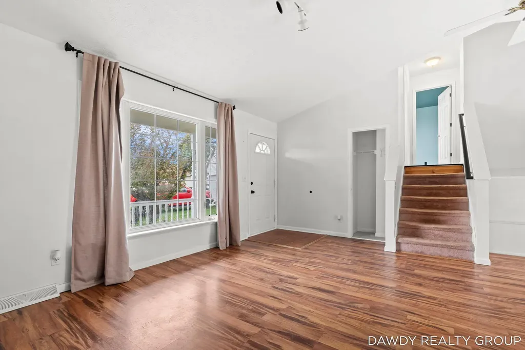 6274 Derek Drive Georgetown Charter Township MI 49426