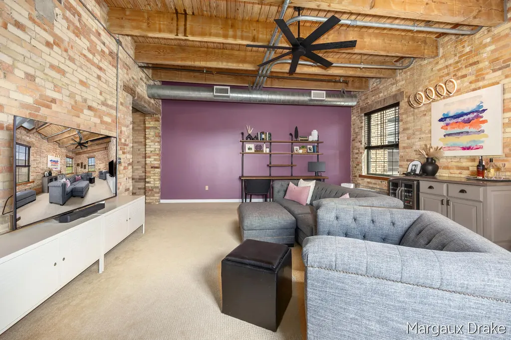 940 Monroe Avenue NW Grand Rapids City MI 49503