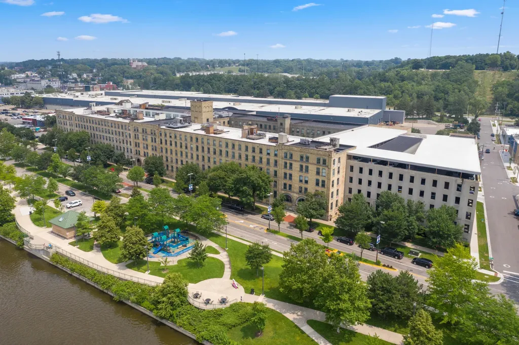 940 Monroe Avenue NW Grand Rapids City MI 49503