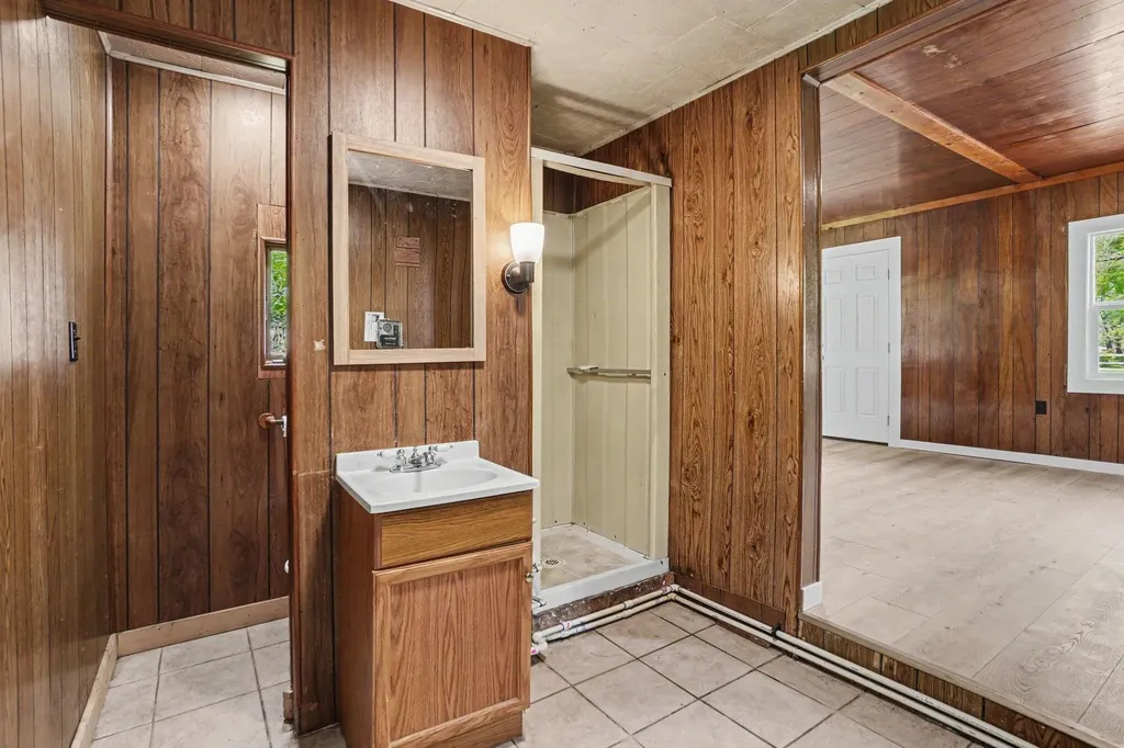 4206 S Shore Drive Cheshire Township MI 49010