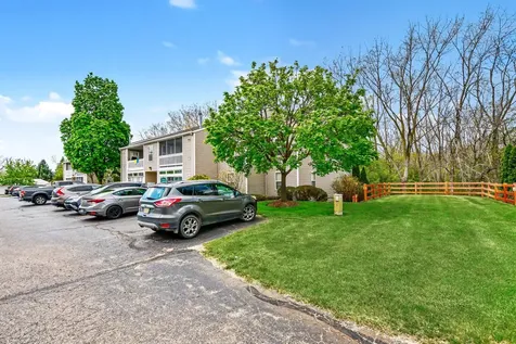 3101 Poplar Creek Drive SE Kentwood City MI 49512