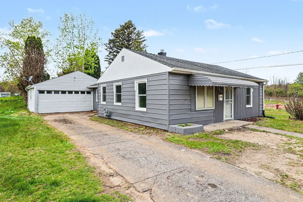 1515 Dean Drive Albion City MI 49224