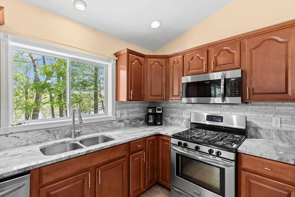 11033 Sandy Oak Trail Oakfield Township MI 49319