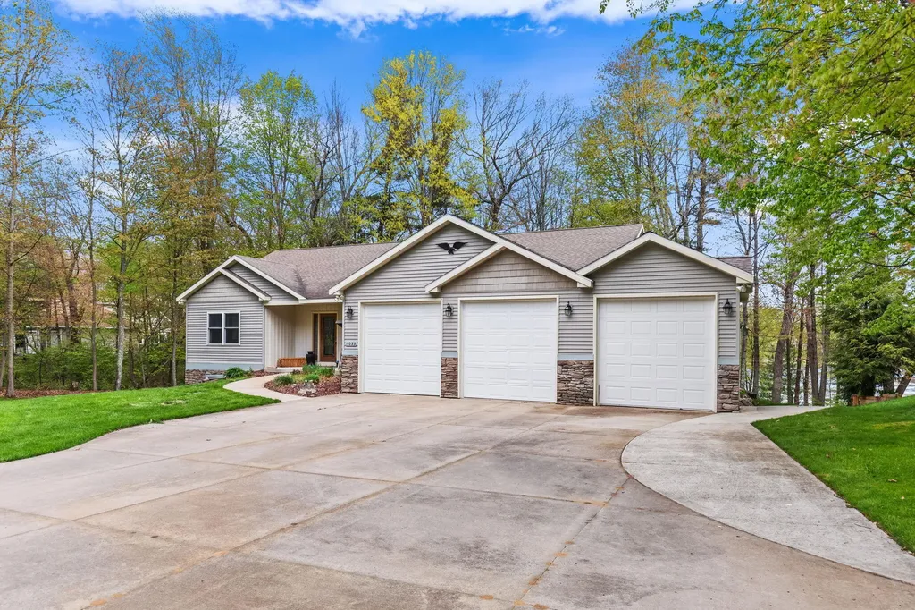 11033 Sandy Oak Trail Oakfield Township MI 49319