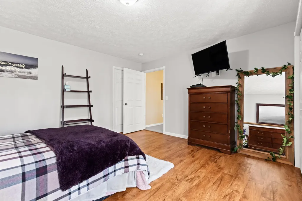 11033 Sandy Oak Trail Oakfield Township MI 49319