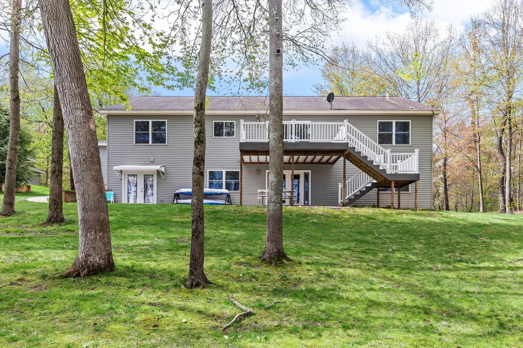 11033 Sandy Oak Trail Oakfield Township MI 49319