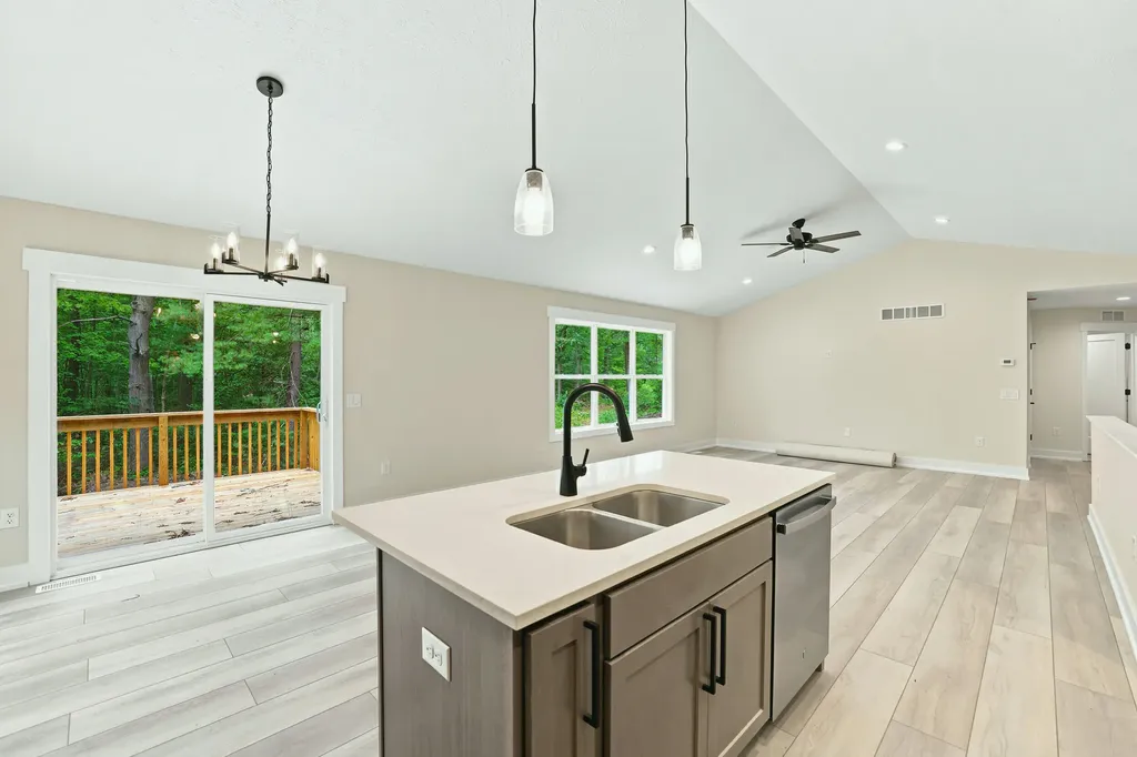 6792 E Evanston Avenue Egelston Township MI 49442