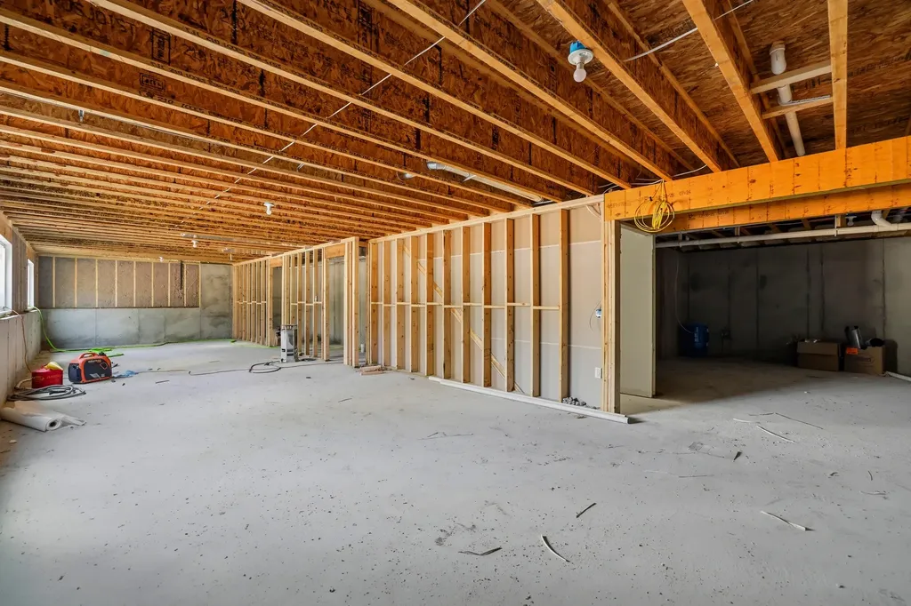 6792 E Evanston Avenue Egelston Township MI 49442