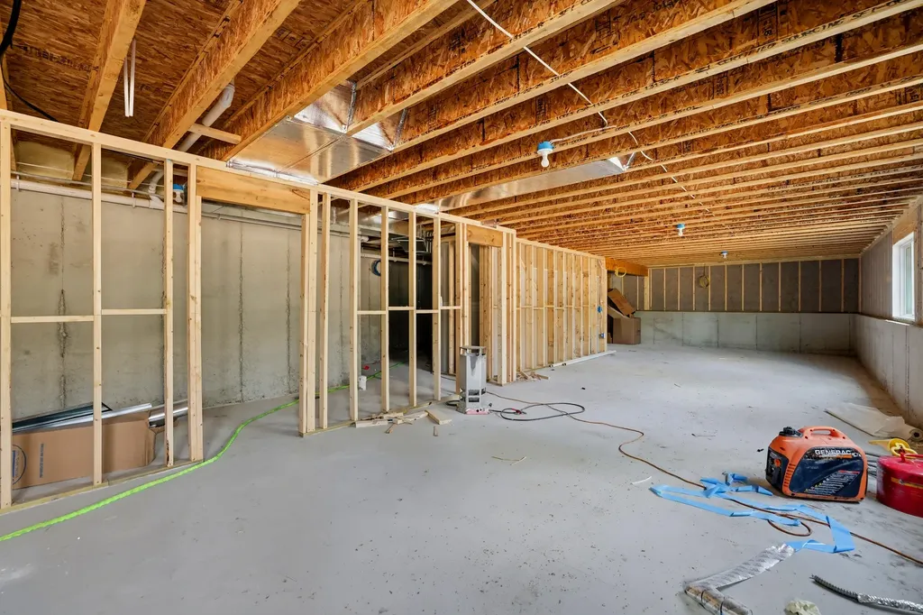 6792 E Evanston Avenue Egelston Township MI 49442