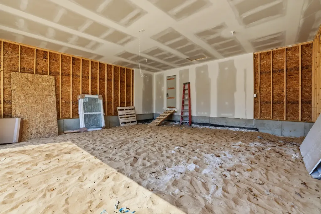 6792 E Evanston Avenue Egelston Township MI 49442