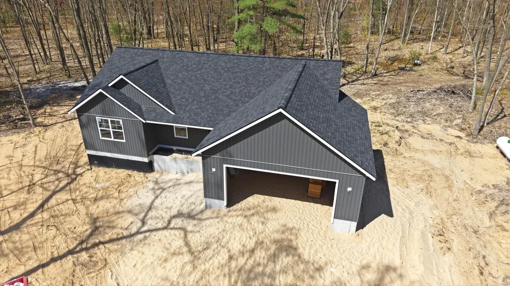 6792 E Evanston Avenue Egelston Township MI 49442