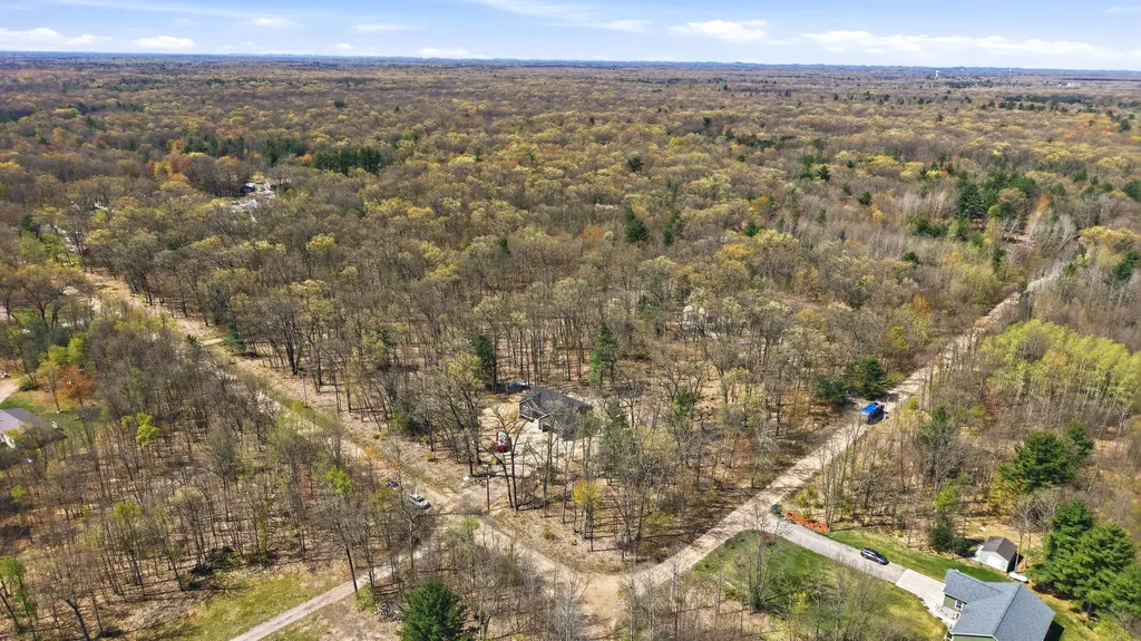 6792 E Evanston Avenue Egelston Township MI 49442