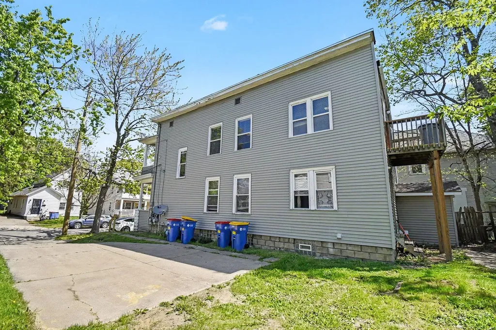 820 Watson Street SW Grand Rapids City MI 49504
