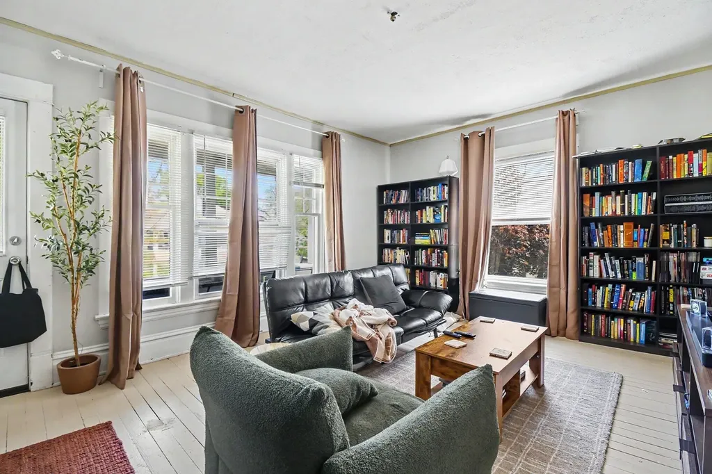 820 Watson Street SW Grand Rapids City MI 49504