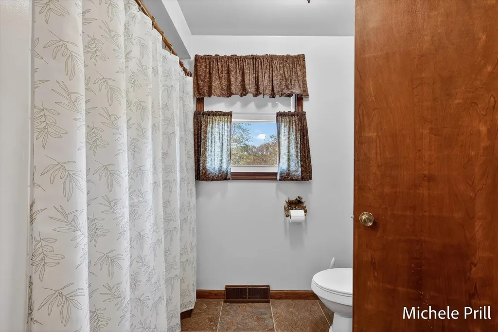 937 Bruce Drive Yankee Springs Township MI 49333