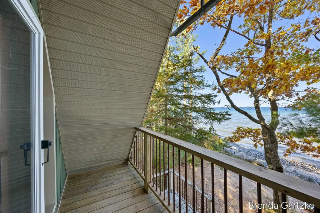 8991 Cordwood Trail Unknown City MI 49721